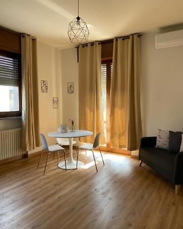 Apartamento La Casa Di Amalia Rho Exterior foto